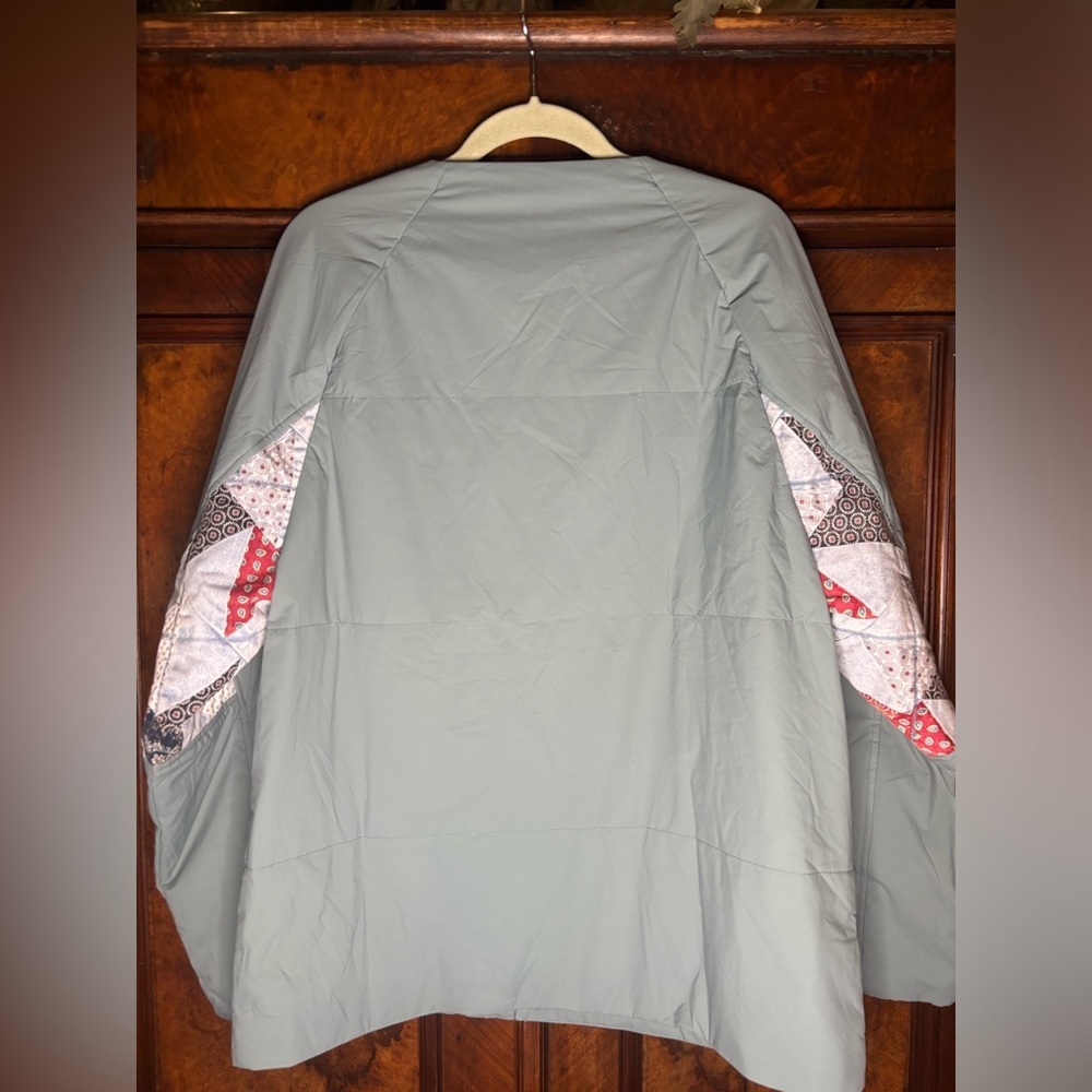 NWT AlphaStyle- Clara Padded Liner in Turquoise. Size L - Picture 2 of 11